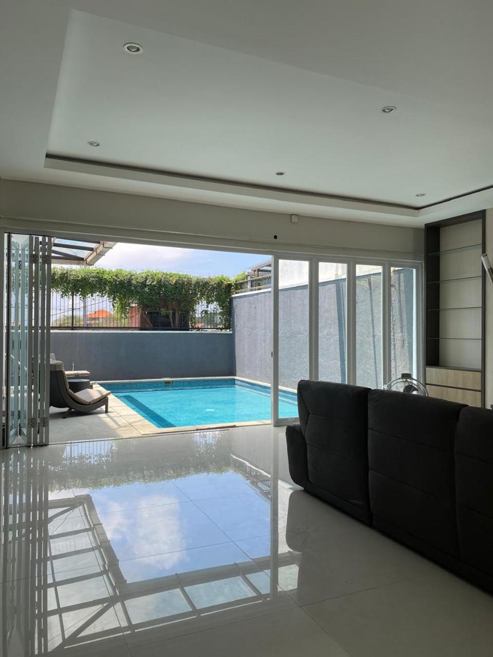 Serenity - Hidden Gem With Benoa View Lodge